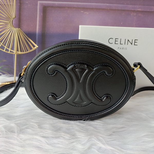 スーパーコピーブランドバッグ正面デザイン